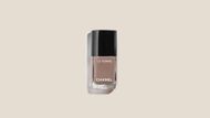 Chanel Le Vernis Longwear Nail Color in 105 Particulière (Image via Chanel)